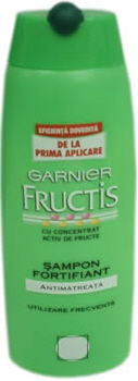 Garnier Fructis Shampoo 2 in 1 Anti-Dandruff (sampon+balsam, impotriva matretii), 250ml