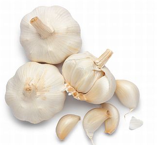 Garlic (Usturoi), 1.0lb (450g)